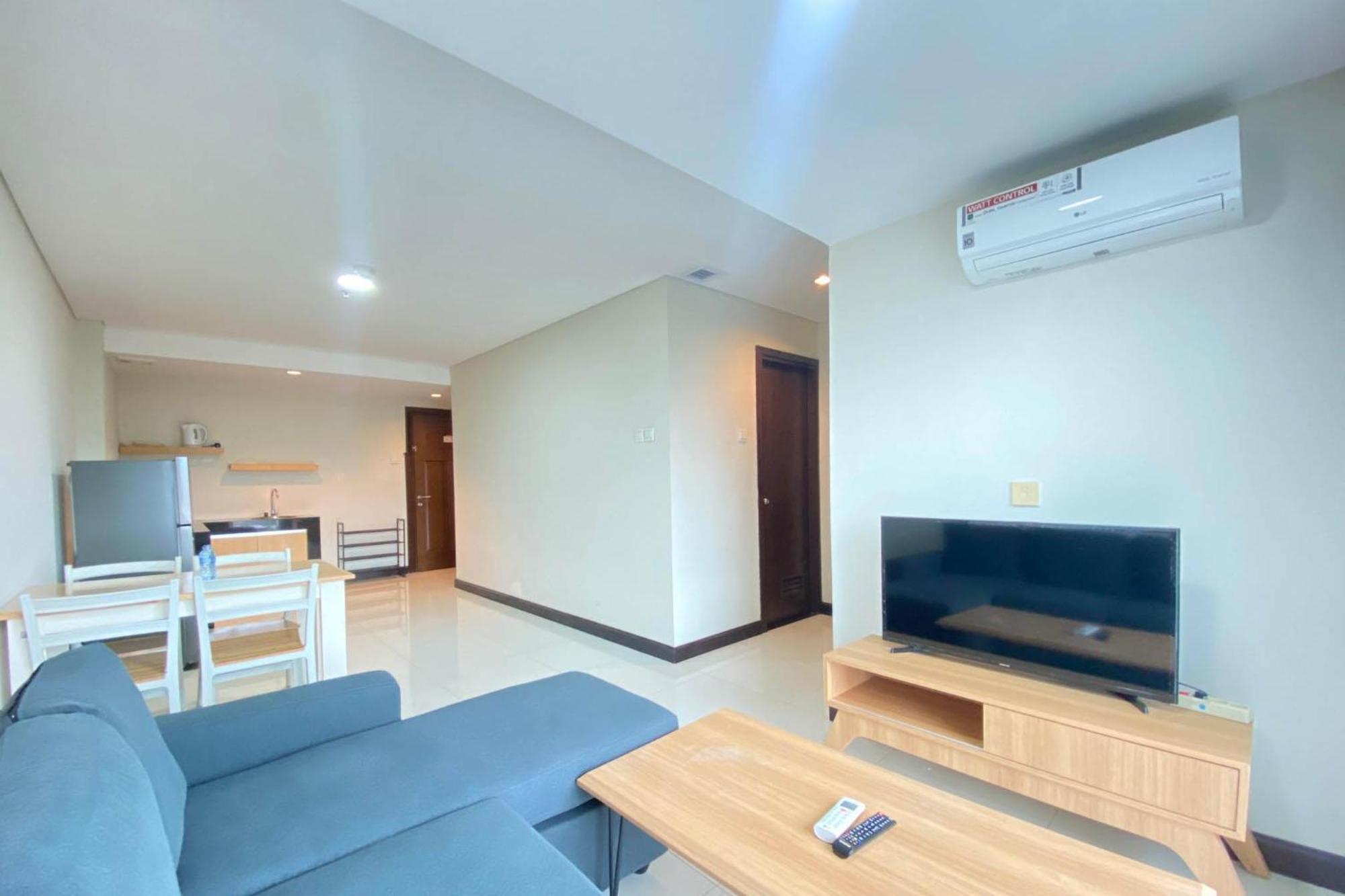 Apartemen Spacious 2br At El Royale Near Bip By Travelio